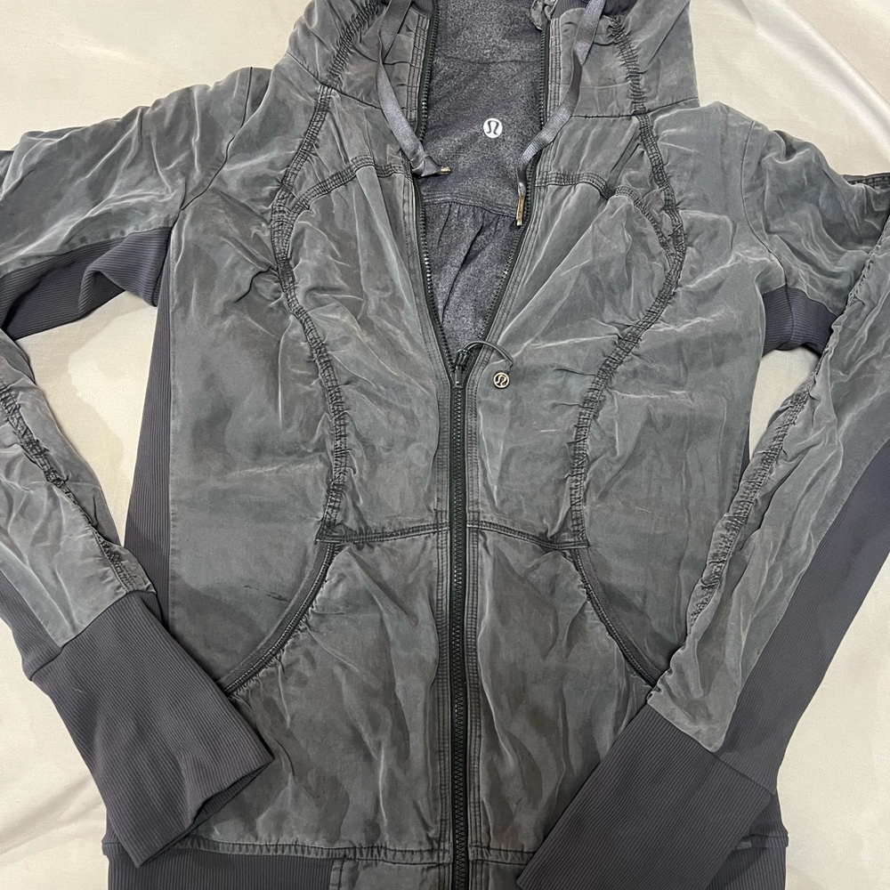 lululemon athletica Women's Gray Zip-Up Jacket